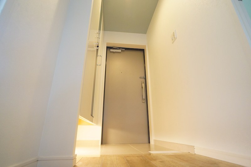 グランコート富雄 玄関