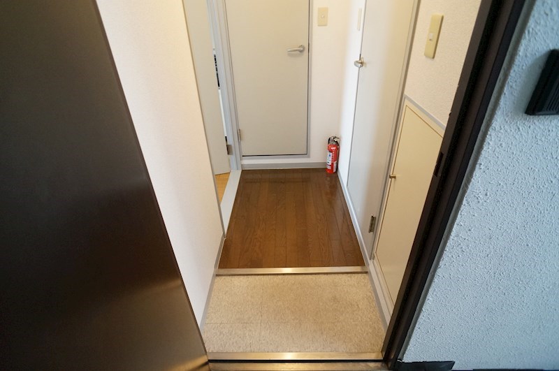 エスポワール内侍原 玄関