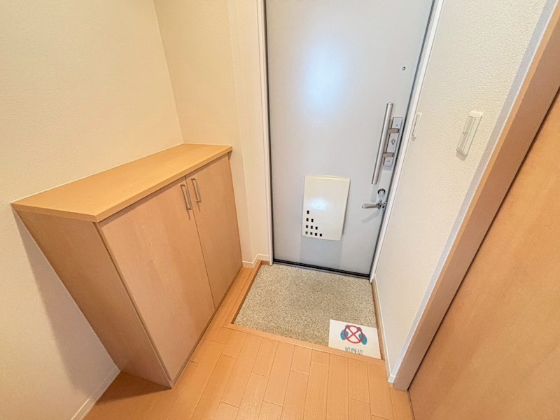 グランディア 玄関