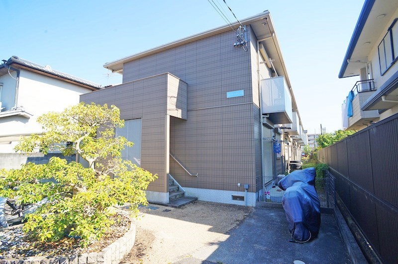 コンフォートメゾン八木 203号室 外観