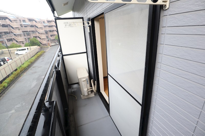パーシモン東生駒 ベランダ