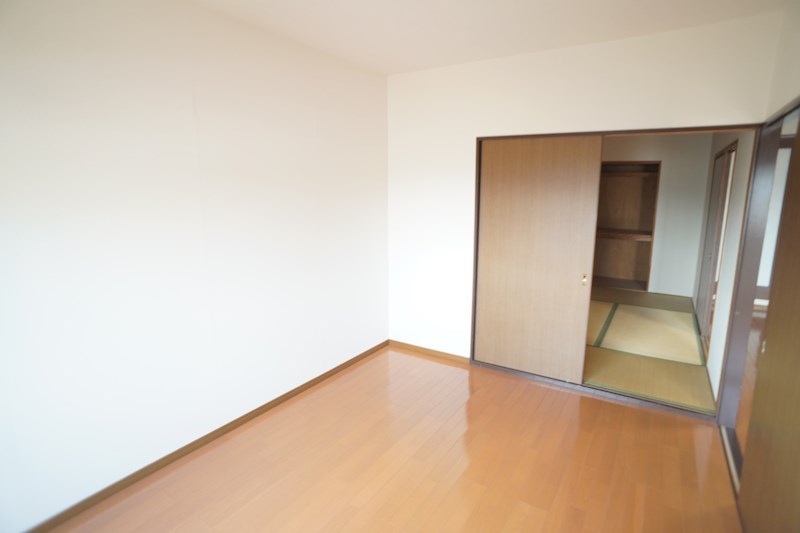 ラ・サンフォニー ベッドルーム