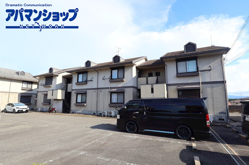 シャルム・トローベルＢ棟 外観