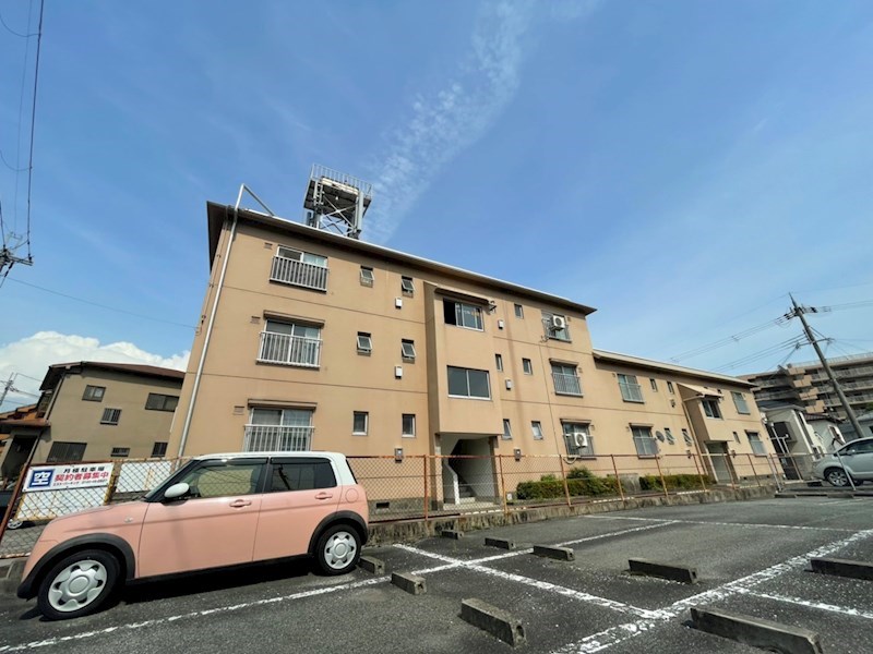 ヴィルドミール富雄 102号室 外観