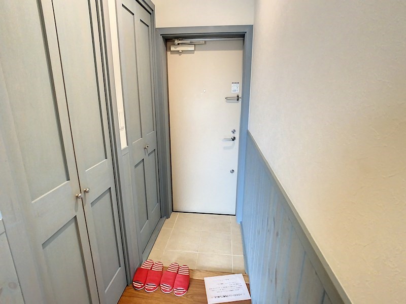 カサフェリス富雄弐番館 玄関