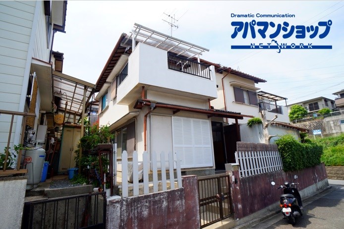 生駒市俵口町161-16貸家 外観