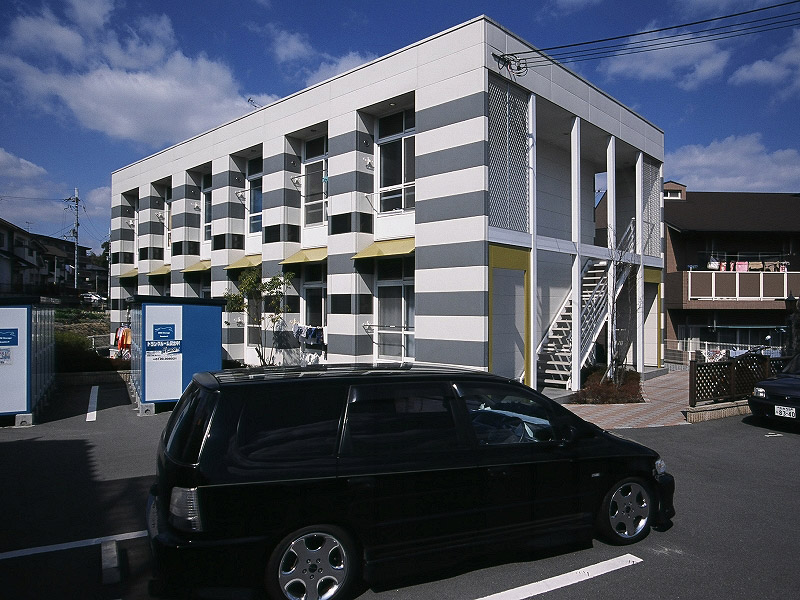 レオパレス古都 外観
