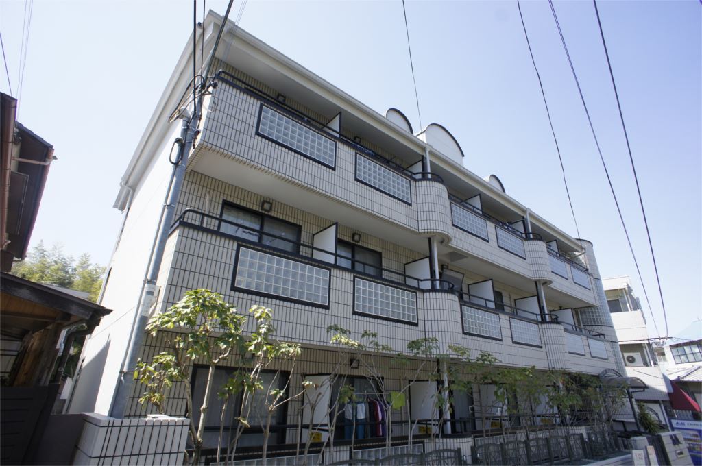 みつがらす 206号室 外観