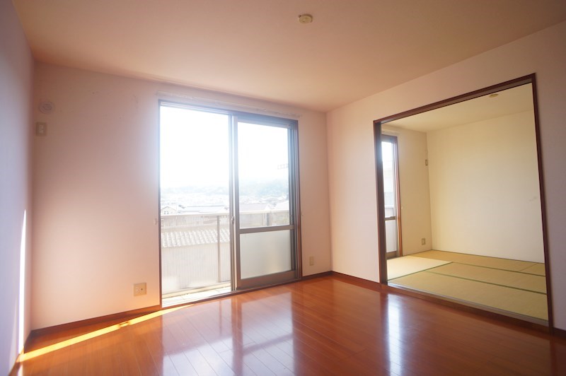 フラットＫ．Ｔ リビング