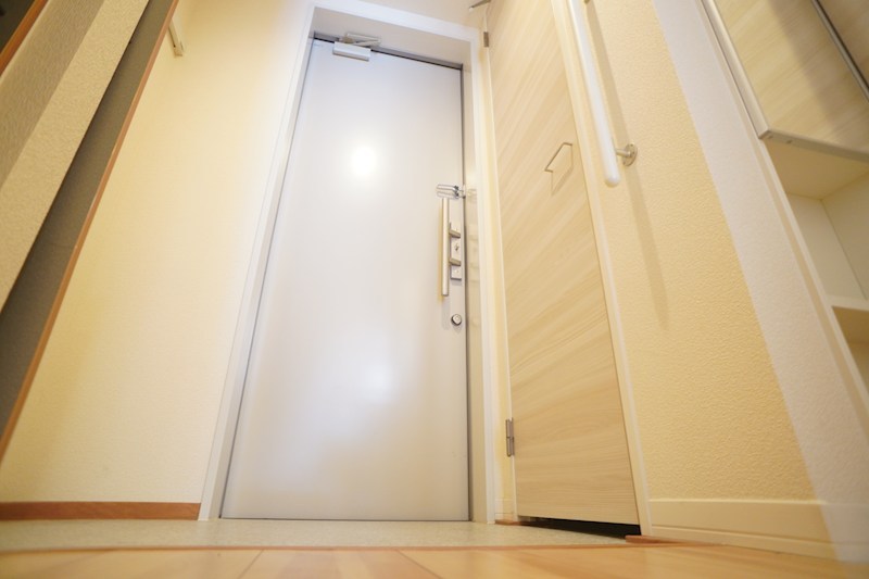 ヒルズ奈良鳥見 玄関