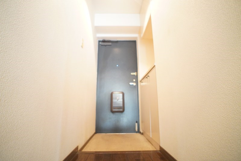 クレアコート帝塚山 玄関