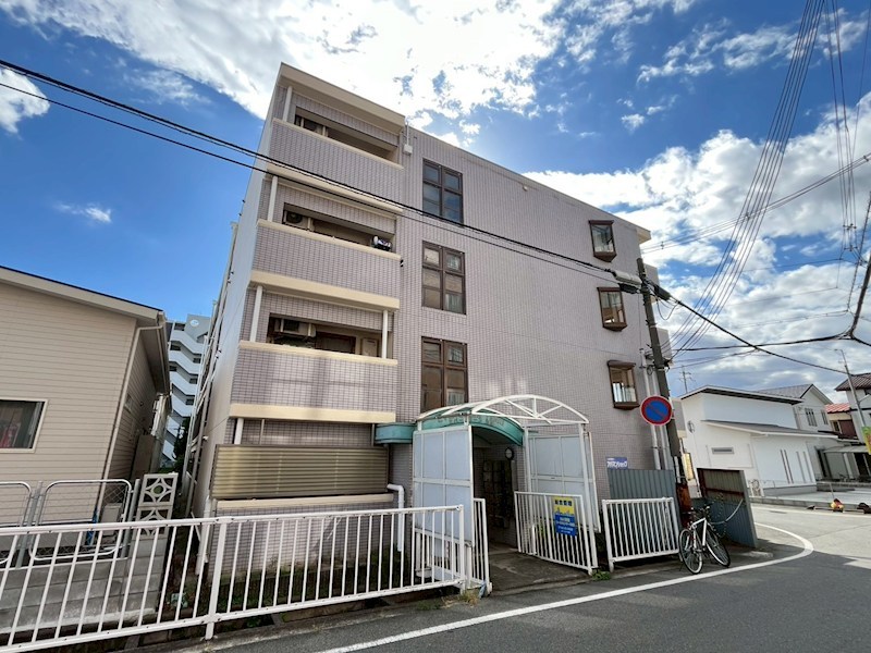 エバーグリーン天理 110号室 外観