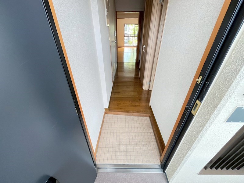 楠本第２ビル 玄関