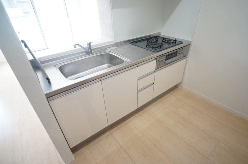 ドゥ―スファミーユ キッチン