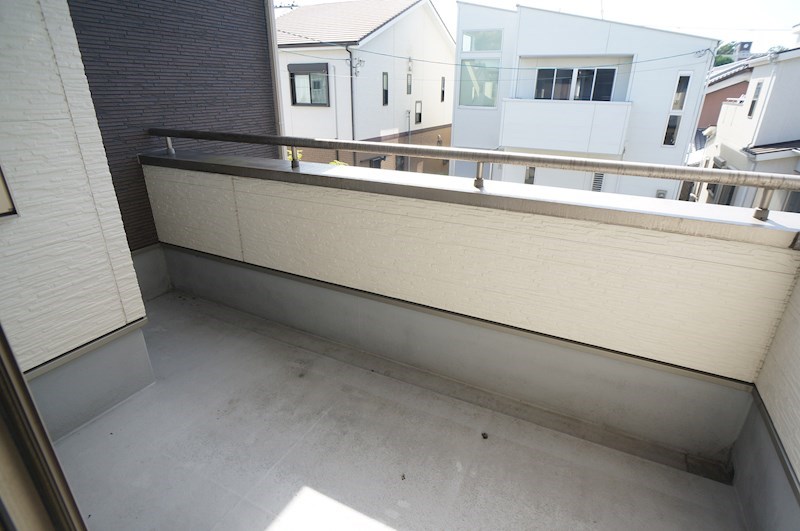 平尾戸建 ベランダ