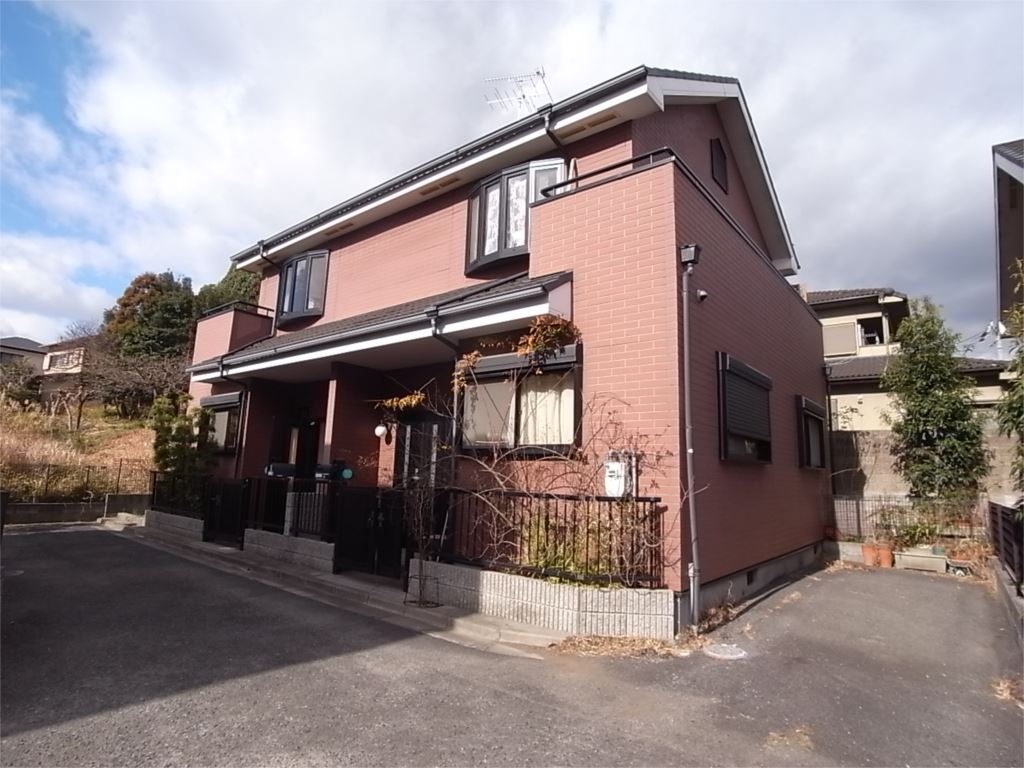 オークヒルズ E-1号室 外観