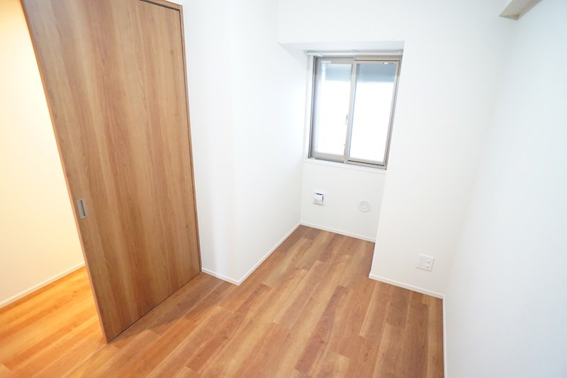 ローレルコート西大寺栄町 ベッドルーム