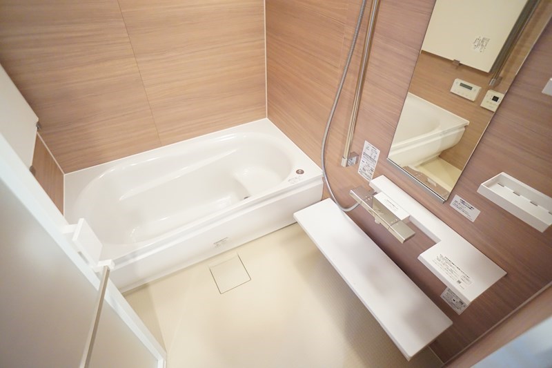 ローレルコート西大寺栄町 風呂画像