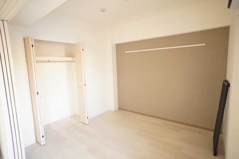 ラ・プリュス ベッドルーム