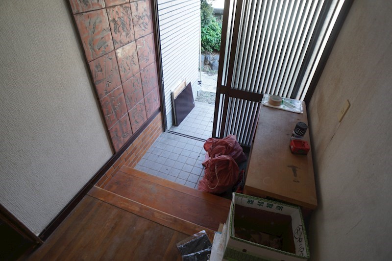 安堵町窪田貸家 玄関