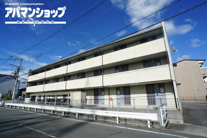 レオパレス冨田（トミタ） 外観