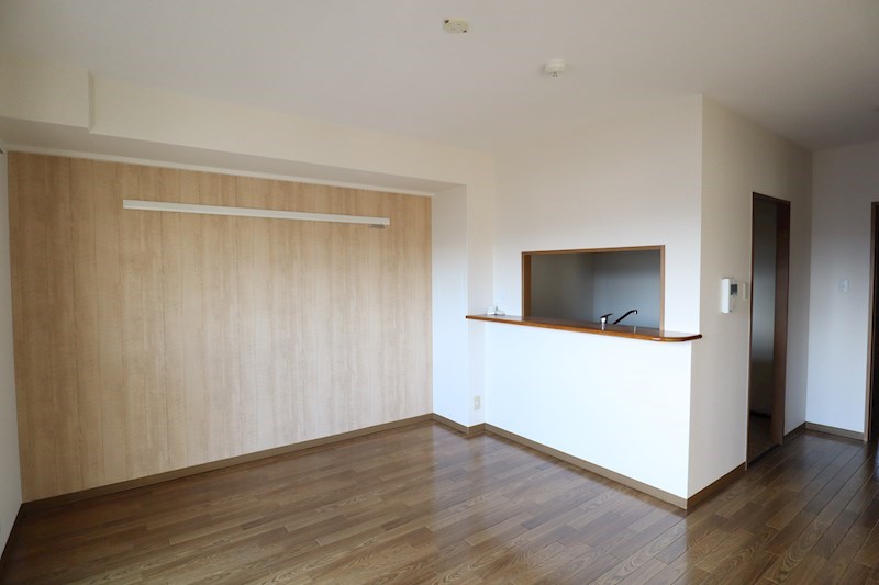 オーク・ステージ八木 リビング