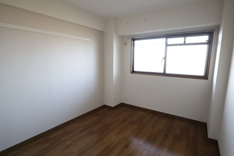 オーク・ステージ八木 ベッドルーム