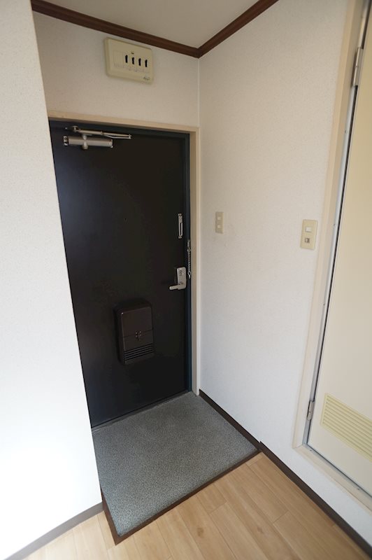 泉都ハイツ天理F棟 玄関