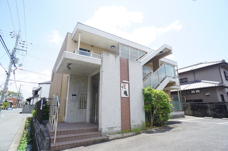 椿 102号室 外観