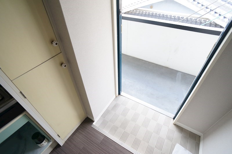 マンションフィールドナウ 玄関