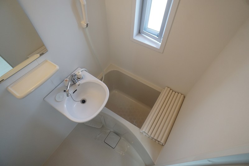 アッシュビーアコダ 風呂画像