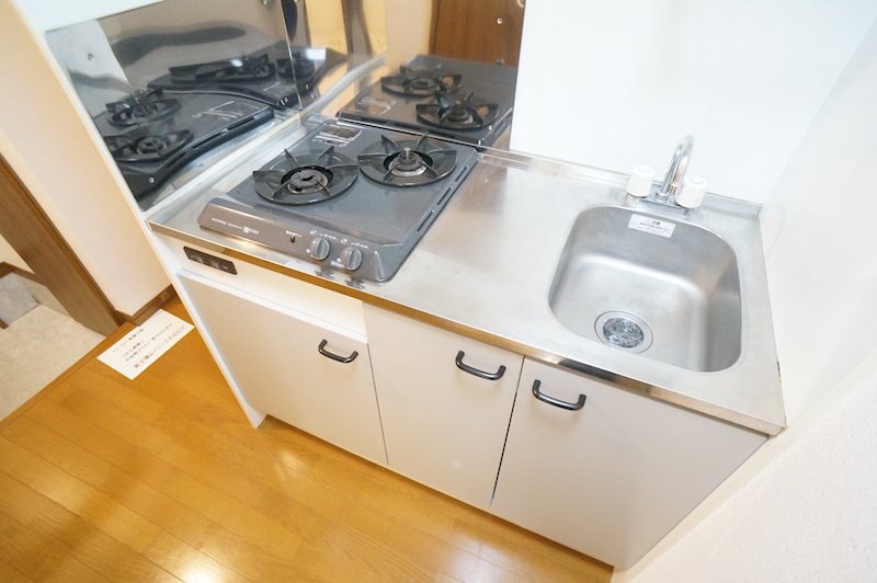 アンプルール　フェール　ヴェルジュ キッチン