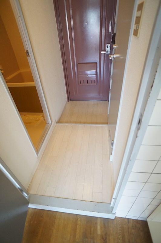 トマトハウス 玄関