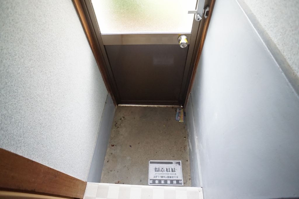 小園荘　北棟 玄関