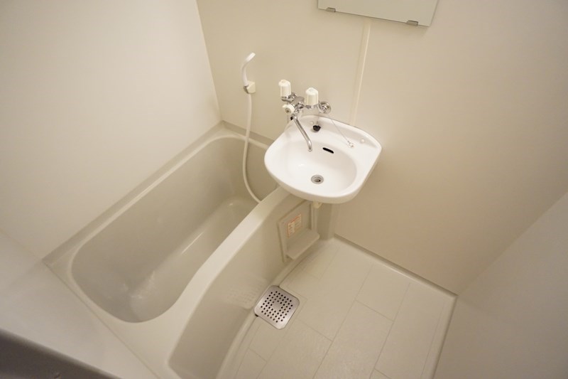 レオパレスＹＡＭＡＤＡｔｈｒｅｅ 風呂画像