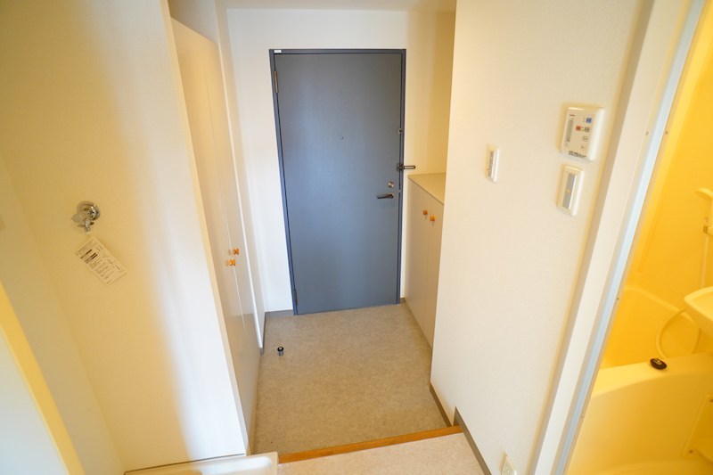 アーバンエース新大宮パル 玄関