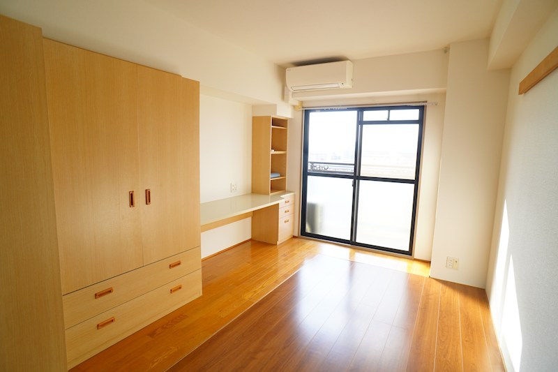 アーバンエース新大宮パル リビング