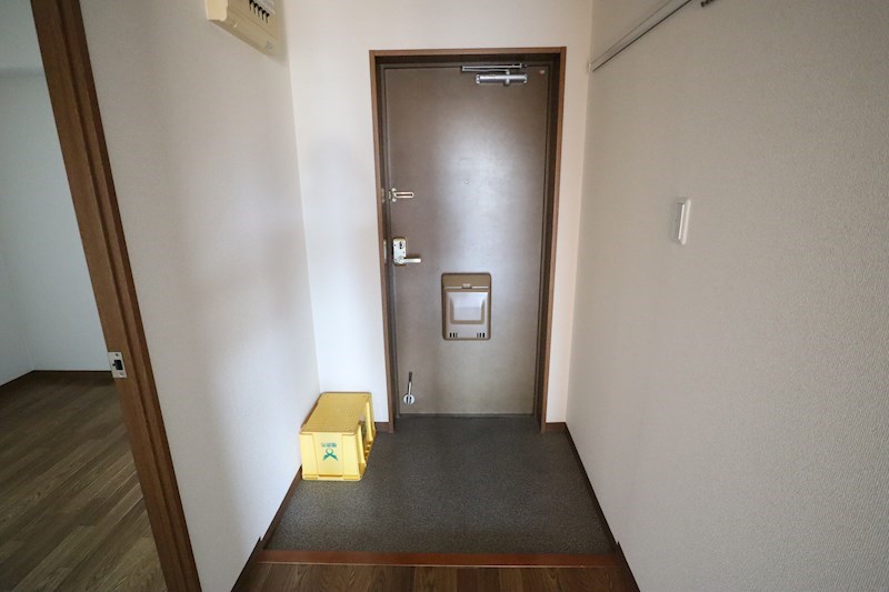 オーク・ステージ八木 玄関