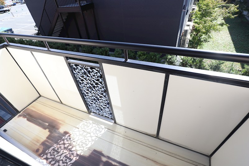 ルミエール二階堂 ベランダ