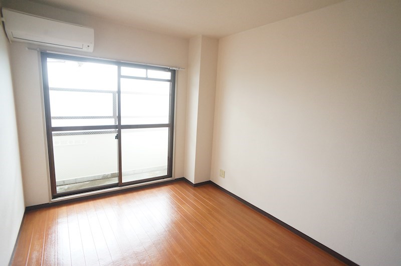 八木ロイヤルハイツ その他9