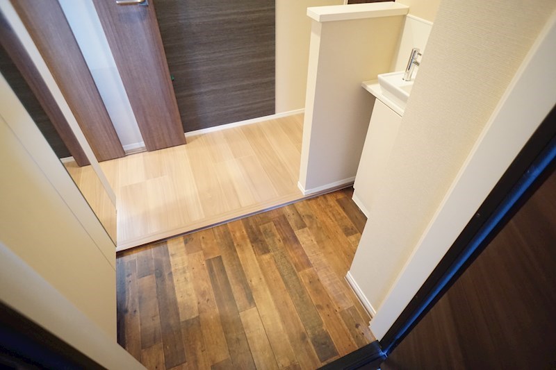 ボナールC棟 玄関