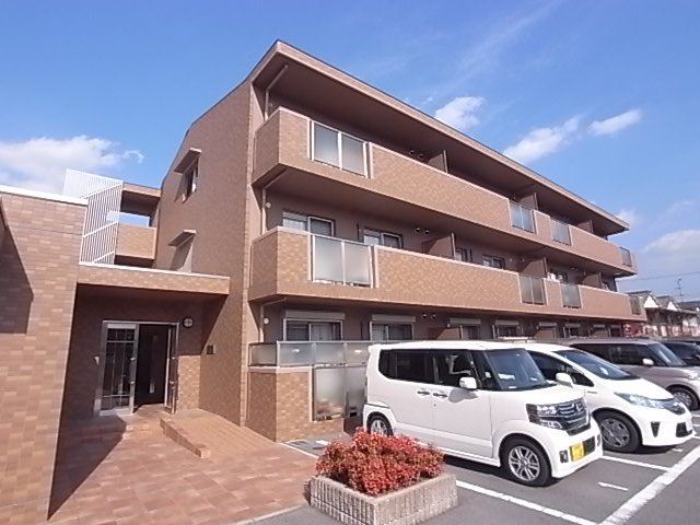 プライムコート西大寺 303号室 外観