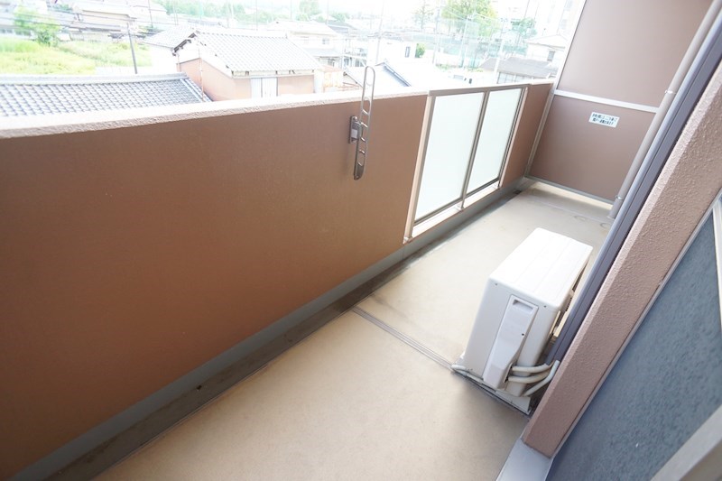 プライムコート西大寺 ベランダ