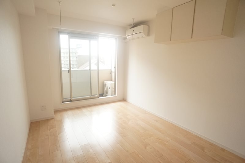 グラディオ新大宮 リビング