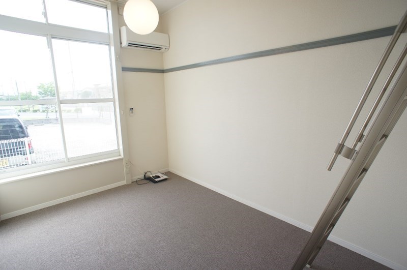 レオパレストミタⅡ その他5