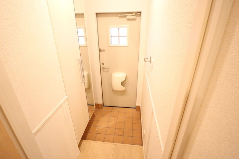 サクラガーデンⅡ 玄関