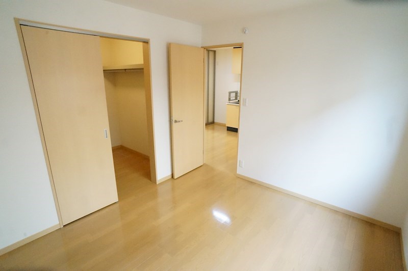 ラ・メゾン柿の木Ａ ベッドルーム