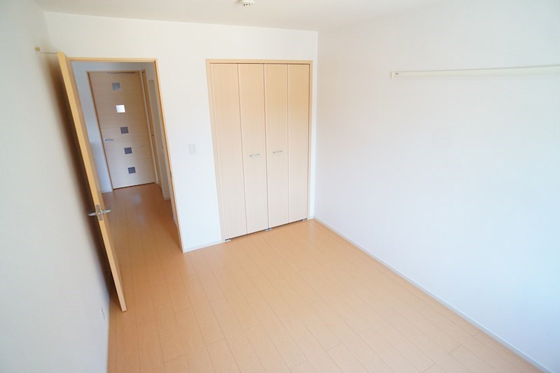 メゾン・カレント ベッドルーム