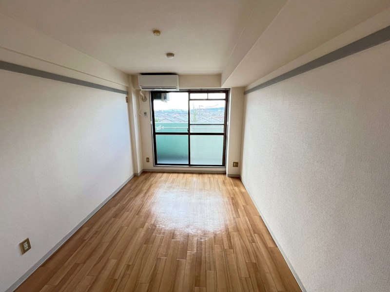 天理グリーンハイツ ベッドルーム