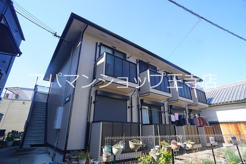 ソレジオ 202号室 外観